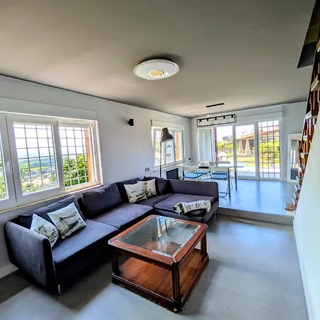 Hébergement de vacances House With Private Garden & Sea Views Near Gijón